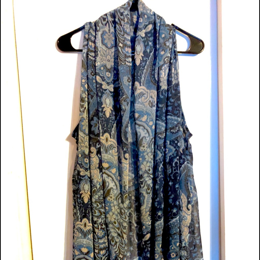 Susan Graver blue and tan sheer ,sleeveless duster/shawl.Beautiful paisley look